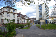 Gebäude der Mathematik und der Physik © Universität Freiburg 2012